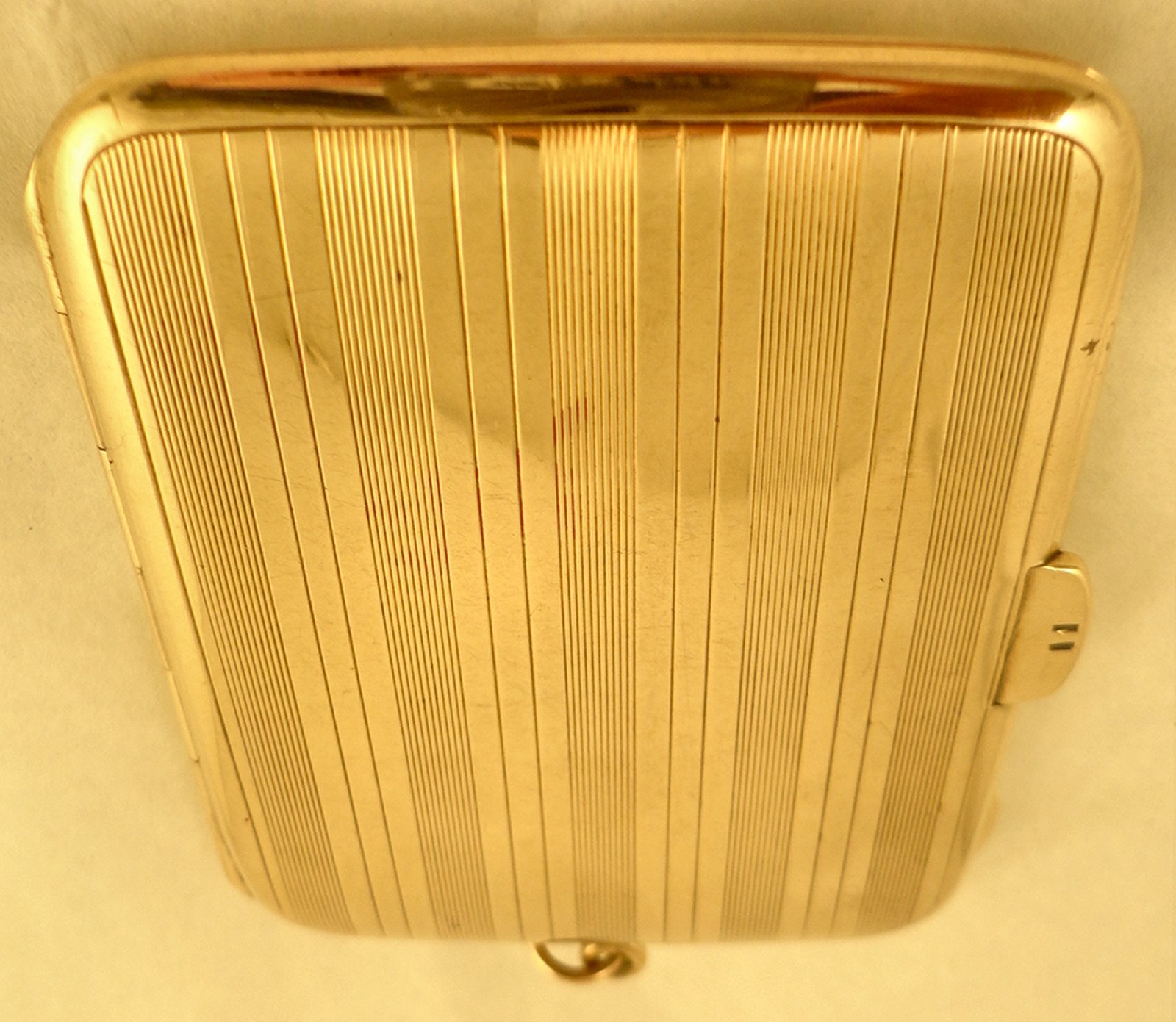 VINTAGE 9CT SOLID GOLD HALLMARKED CIGARETTE or CARD CASE Ian Burton Antique Clocks